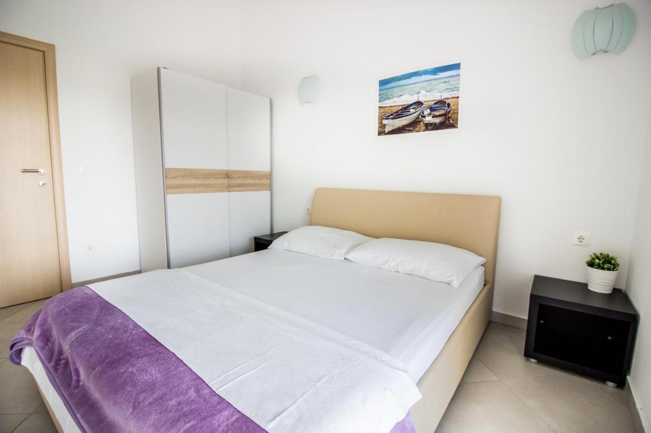 Apartment Milka 1 Njivice Dış mekan fotoğraf